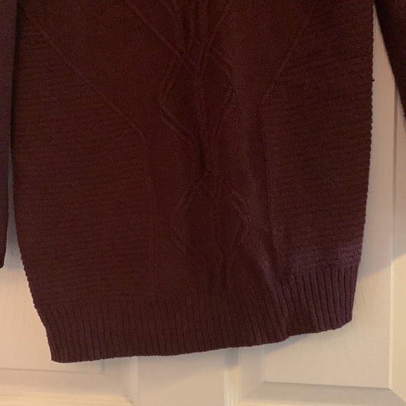 Knit turtleneck - Picture 4 of 9